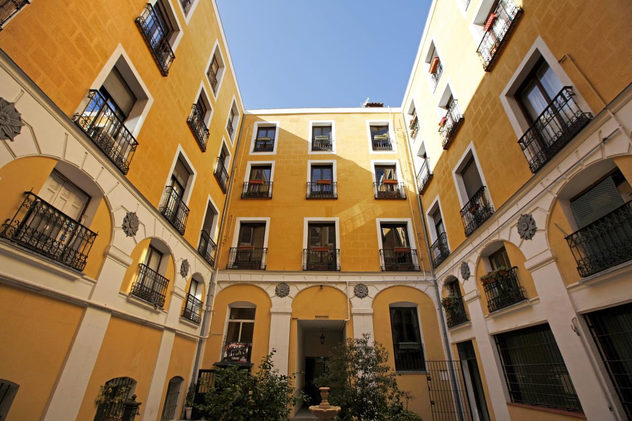 Madrid Centric Suites Ngoại thất bức ảnh